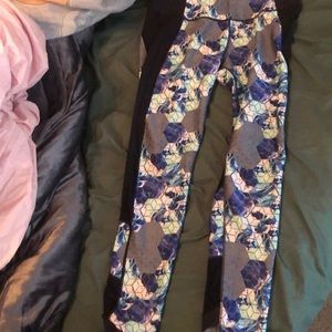 Calia Carrie Underwood workout leggings
